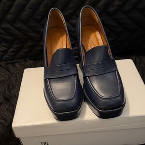 Classic Navy Calfskin Leather Platform Loafers | New